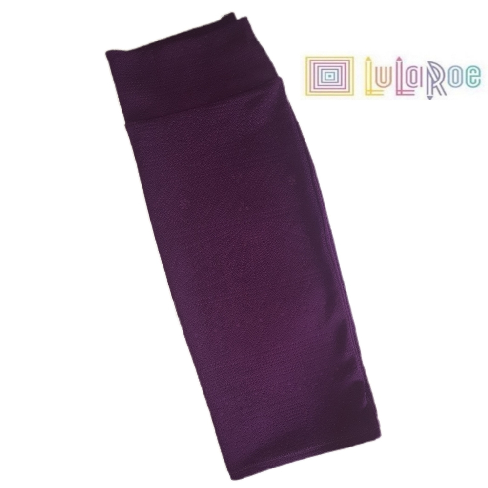 LulaRoe Classy Skirt - Picture 2 of 5